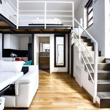 Apartmán Joivy Charismatic 1-Bed Flat With Parking Milán Exteriér fotografie