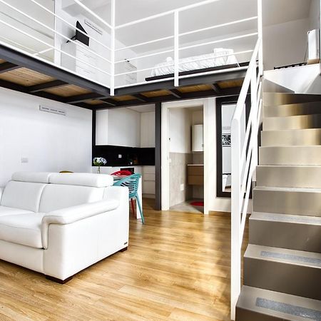 Apartmán Joivy Charismatic 1-Bed Flat With Parking Milán Exteriér fotografie