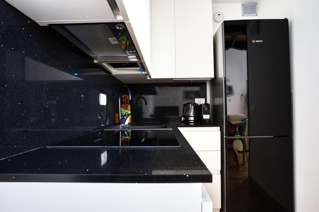 Apartmán Joivy Charismatic 1-Bed Flat With Parking Milán Exteriér fotografie