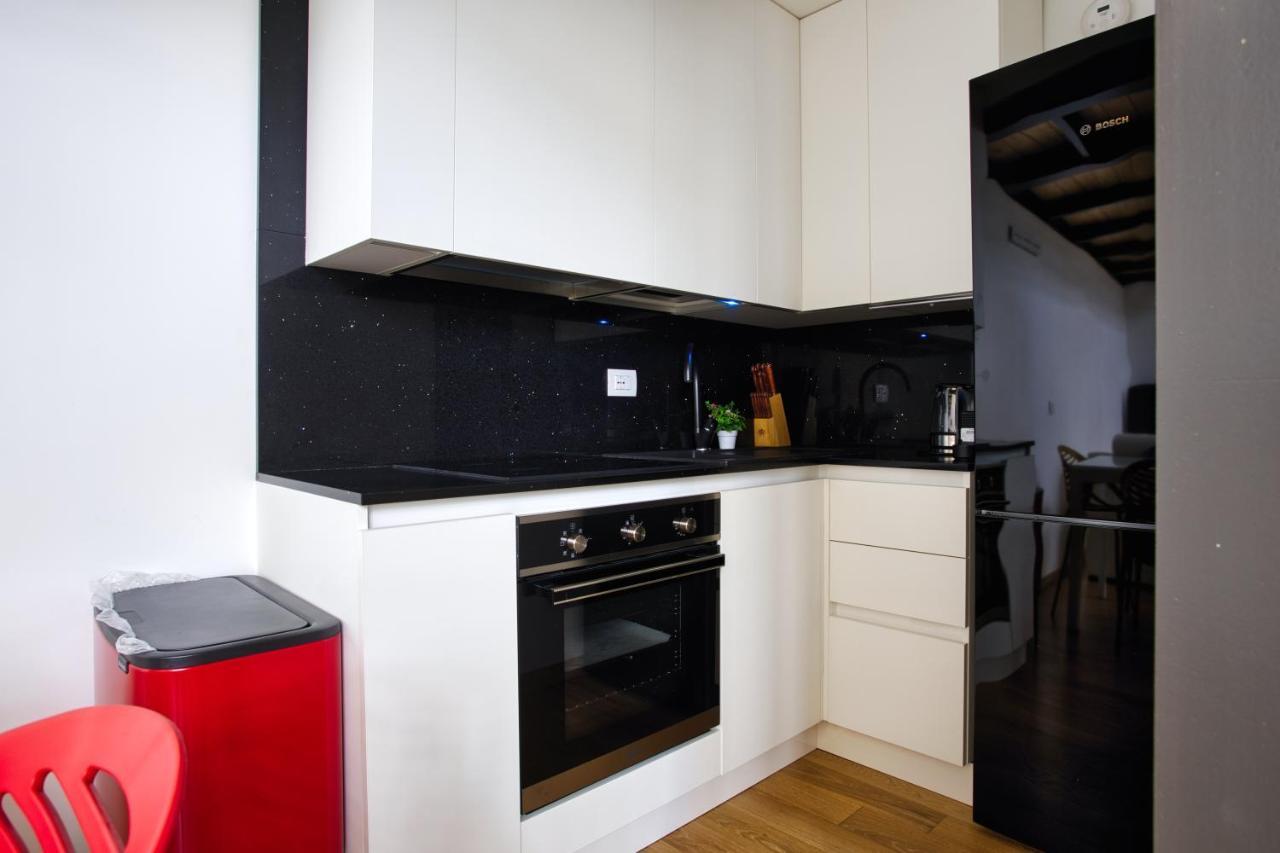 Apartmán Joivy Charismatic 1-Bed Flat With Parking Milán Exteriér fotografie