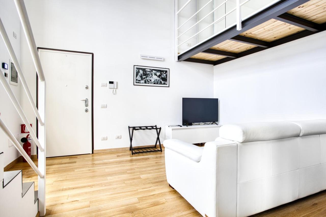 Apartmán Joivy Charismatic 1-Bed Flat With Parking Milán Exteriér fotografie